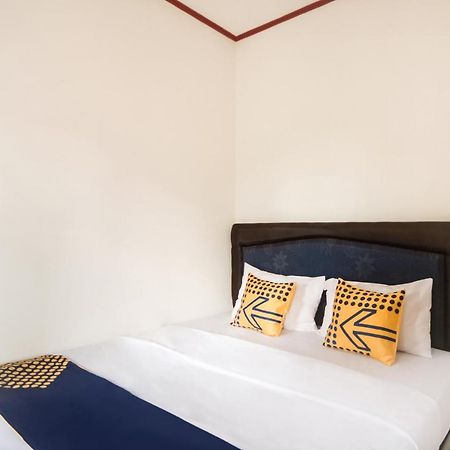 Spot On 3311 Fai Bogor Backpacker Syariah Otel Dış mekan fotoğraf