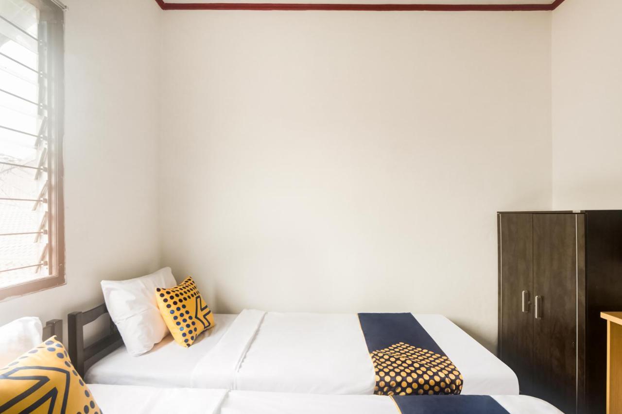 Spot On 3311 Fai Bogor Backpacker Syariah Otel Dış mekan fotoğraf