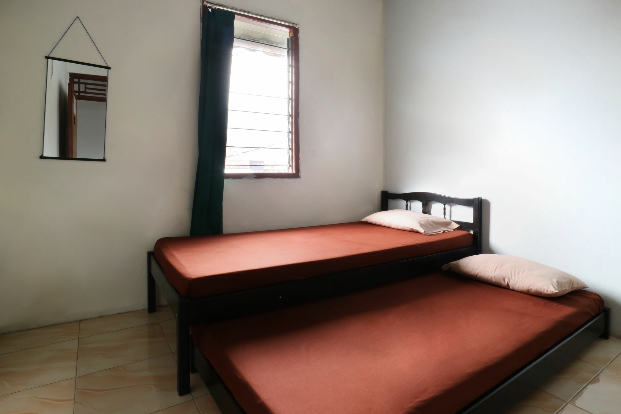 Spot On 3311 Fai Bogor Backpacker Syariah Otel Dış mekan fotoğraf